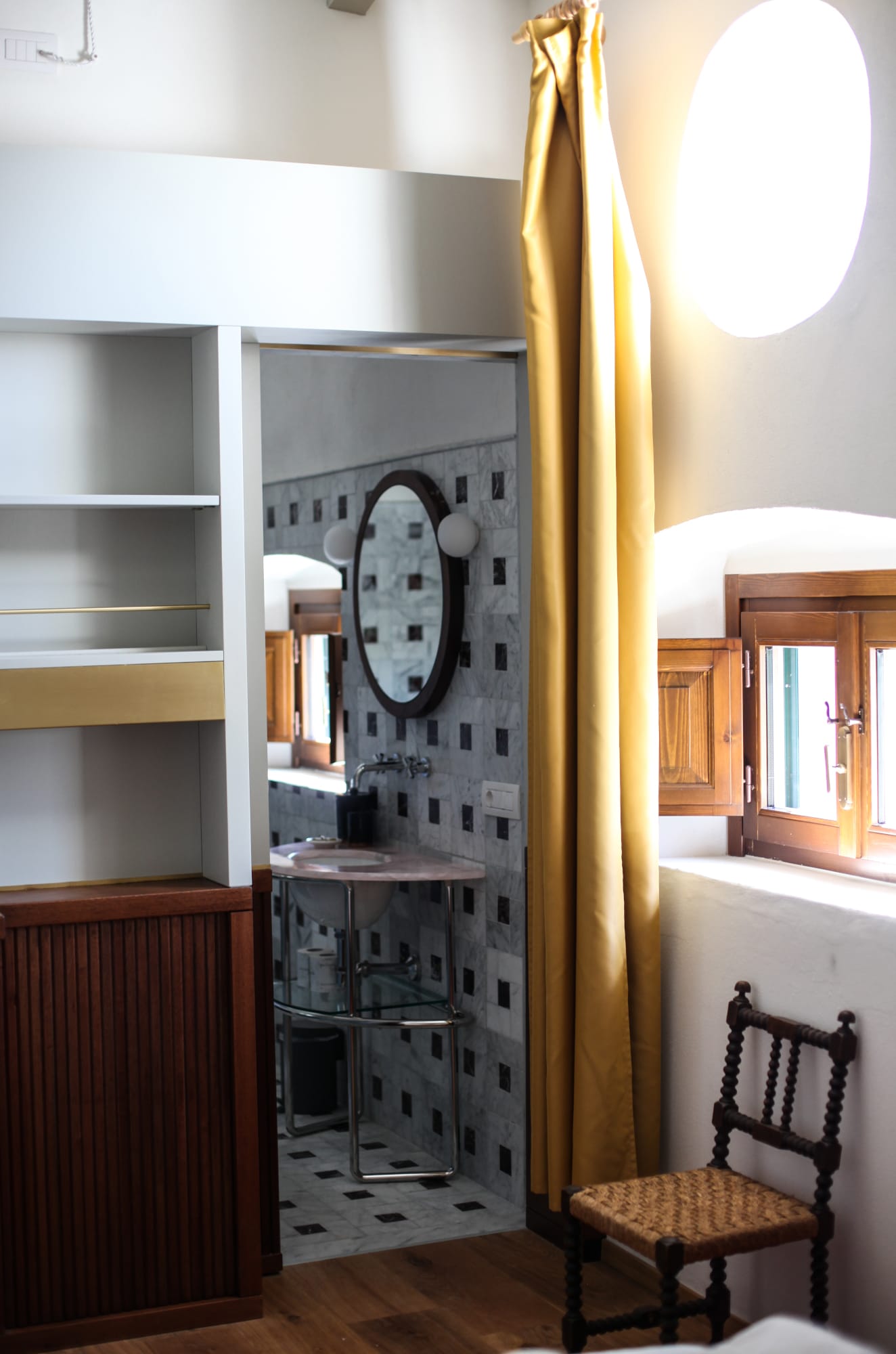 LottieHampson_Accomodation_CassettaDellAmore_July 01, 201925