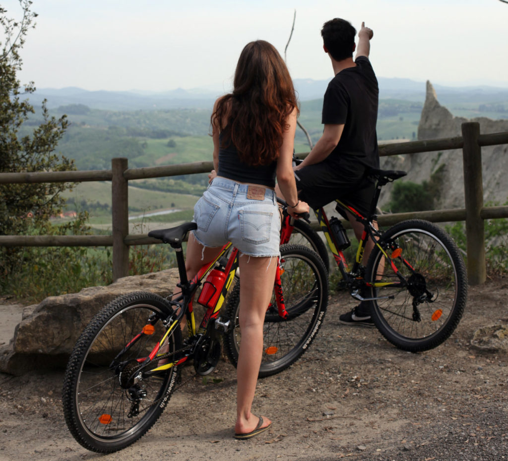 LottieHampson_Bikes_02