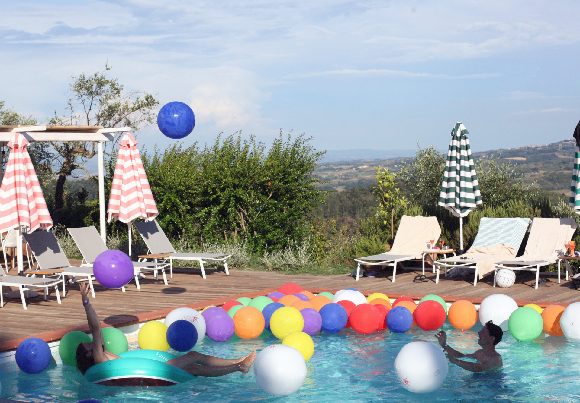 LottieHampson_VL_PrideParty_17Vibe_Pool