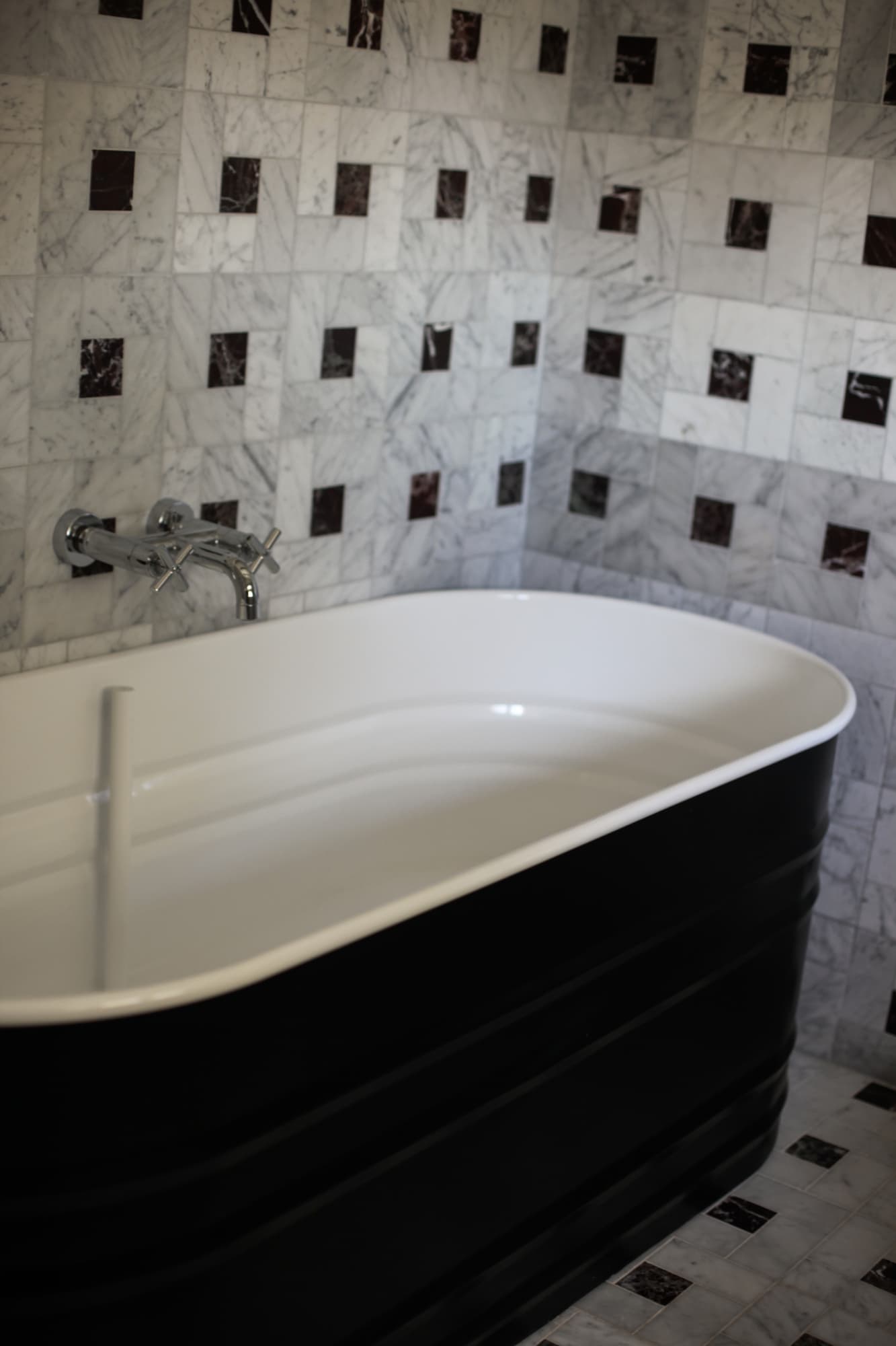 LottieHampson_Accomodation_CassettaDellAmore_July 01, 201917