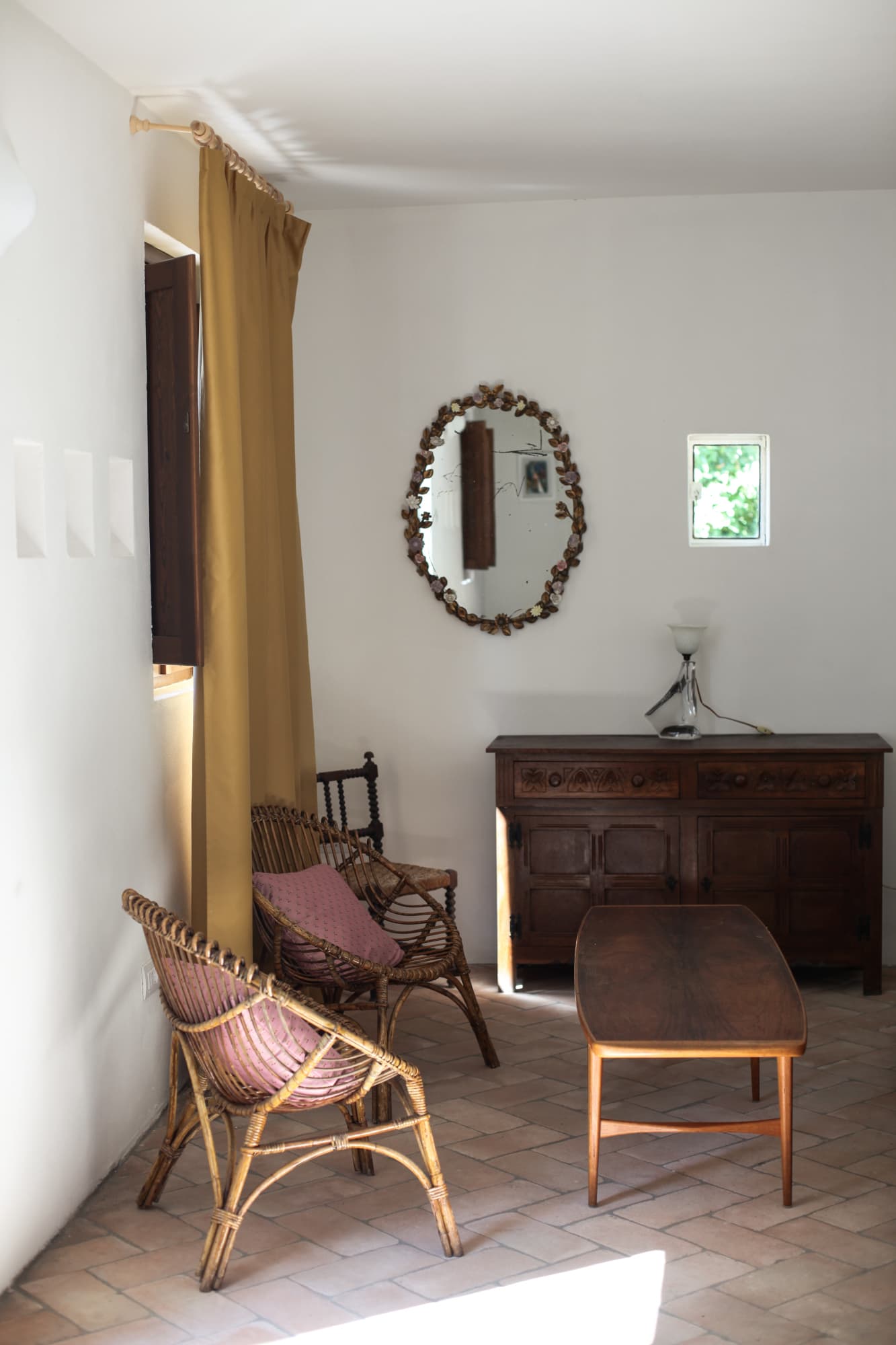 LottieHampson_Accomodation_CassettaDellAmore_July 01, 20192