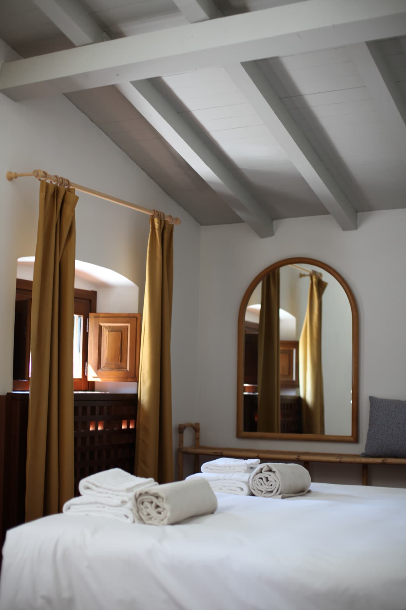 LottieHampson_Accomodation_CassettaDellAmore_July 01, 20199
