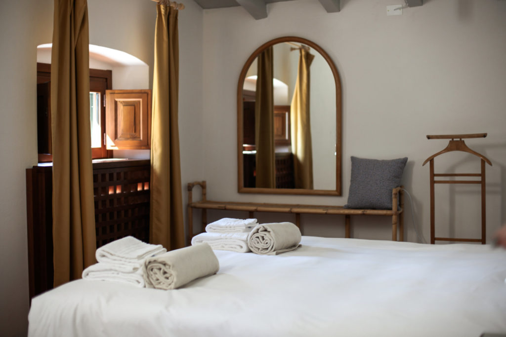 LottieHampson_Accomodation_CassettaDellAmore_July 01, 201910