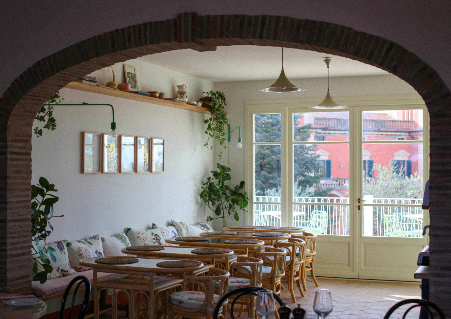 SanMicheleRestaurant_Experiences_LottieHampson_winetasting_16-2